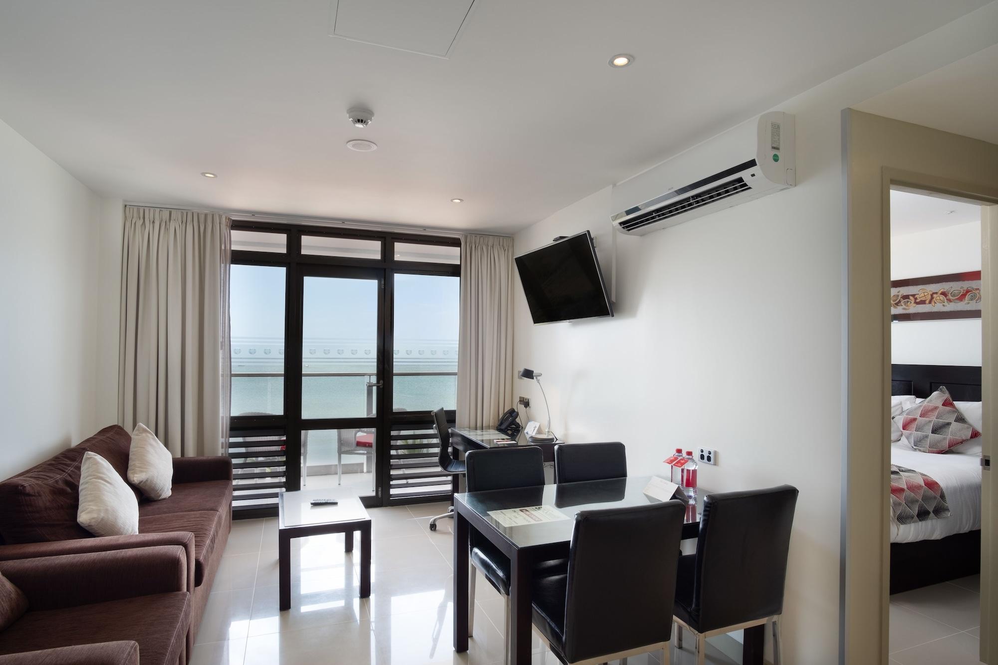 Ramada Suites By Wyndham Wailoaloa Beach Fiji Nadi Exteriér fotografie