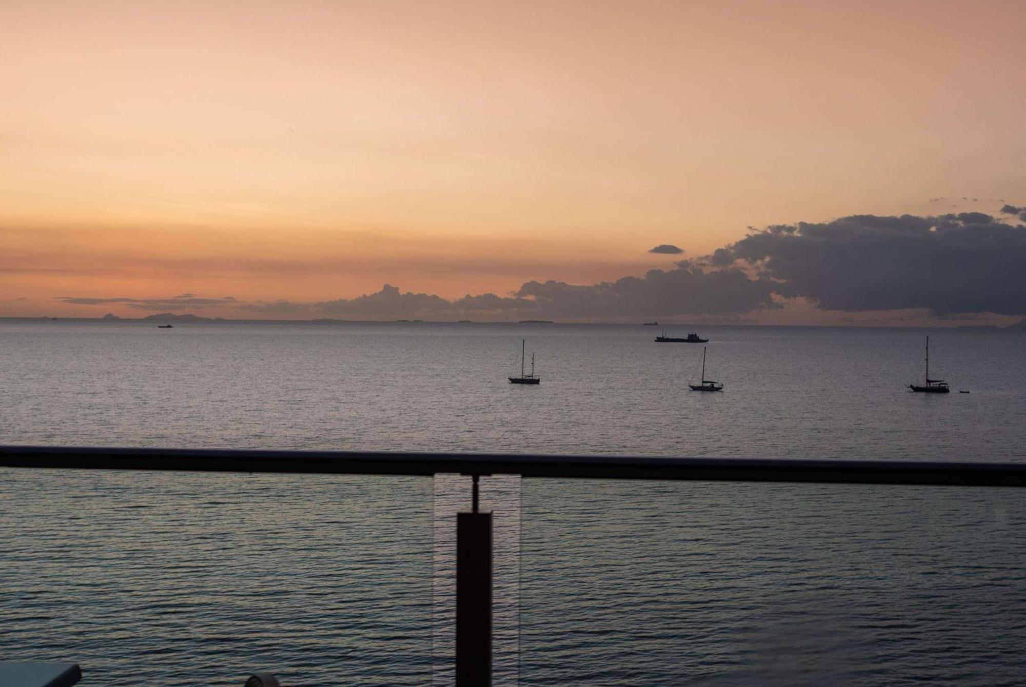 Ramada Suites By Wyndham Wailoaloa Beach Fiji Nadi Exteriér fotografie