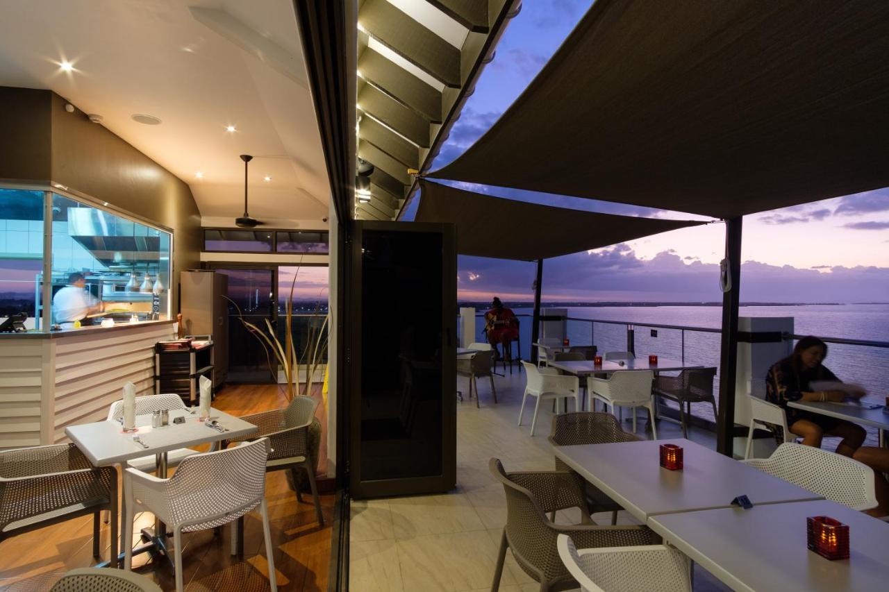 Ramada Suites By Wyndham Wailoaloa Beach Fiji Nadi Exteriér fotografie
